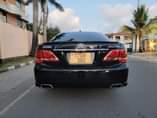 A picture of Toyota crown milion 18 call 0764016010 or 0716701715