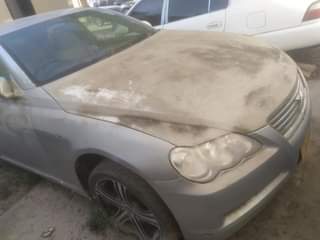 A picture of Toyota Mark x