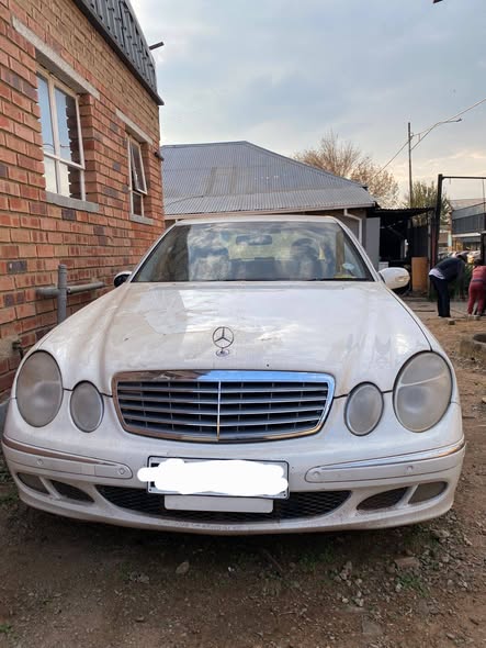 A picture of MERCEDES BENZ W211 E CLASS AUTOMATIC ENGINE M112 V6 PETROL