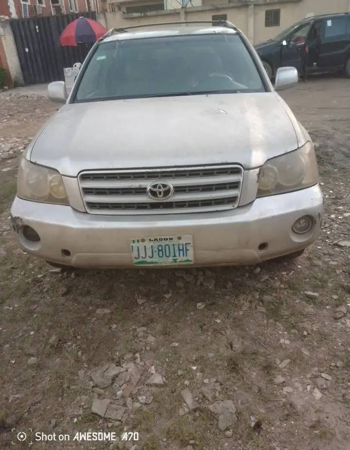 A picture of Better Deal Used Toyota Highlander 2004