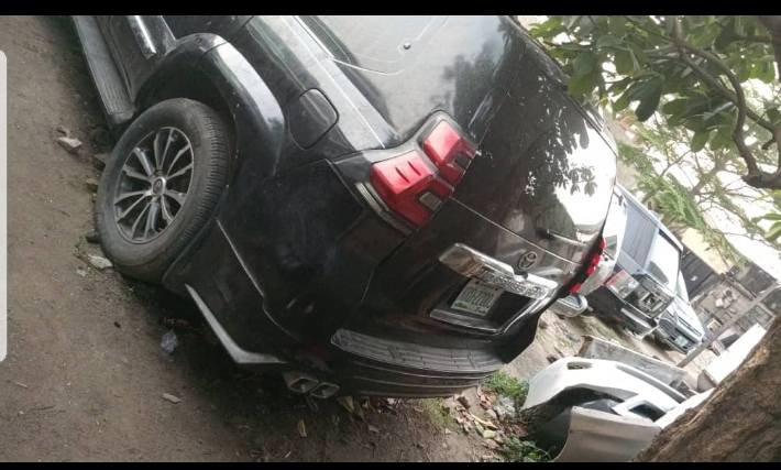 A picture of 2018 prado FOR SALE no engine