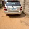 A picture of Toyota Highlander 04