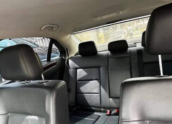 A picture of Mercedes Benz Model E350 AMG trim Year 2010 Price 6
