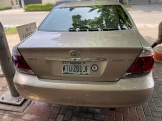 A picture of REGISTERD TOYOTA CAMRY XLE 2006 BUY DRIVE FORMICA FIRSTBODY IKOYI