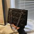 A picture of Hand bags