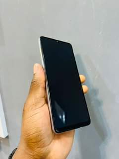 A picture of Samsung A32 Gb64 Ram4 Used from dubai Nakupa chaji Lisit