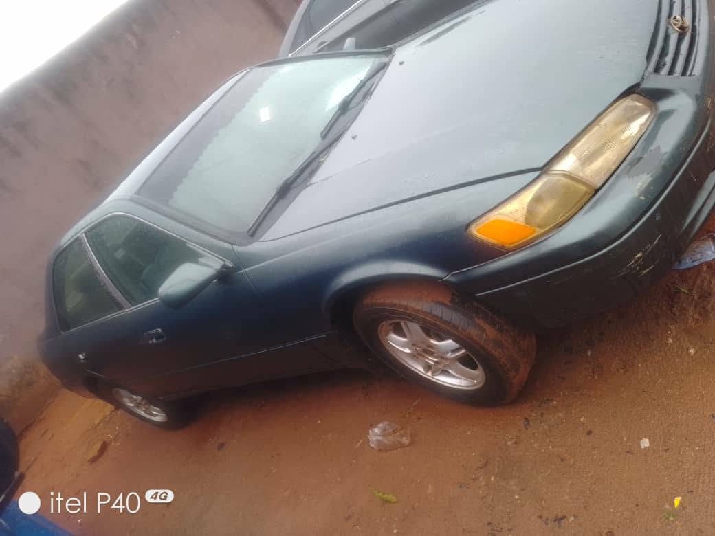 A picture of Toyota Camry envelope