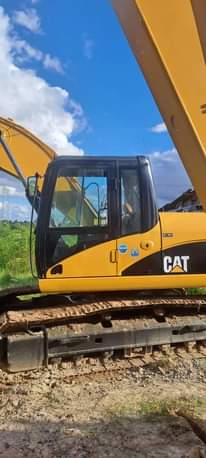 A picture of EXCAVETAR CAT 320D