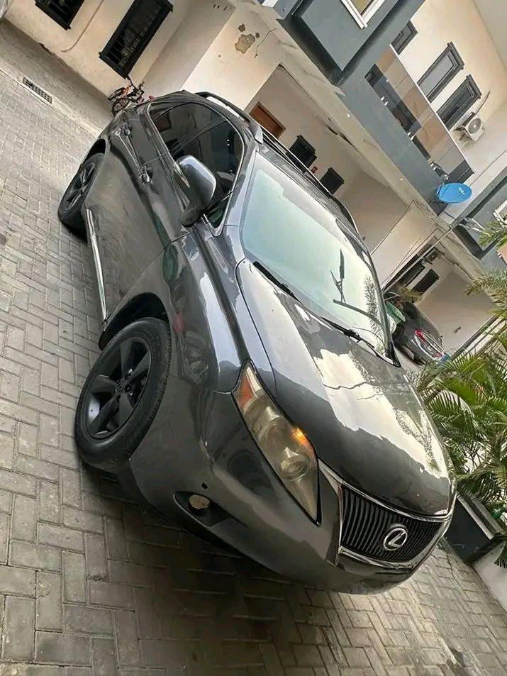 A picture of Distress rx350 2010 reg price 13 8m settle 300k