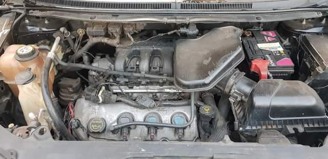 A picture of 2008 FORD EDGE