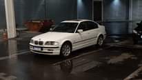 A picture of BMW 328