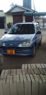 A picture of Toyota raum
