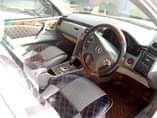 A picture of 1998 Mercedes Benz E200