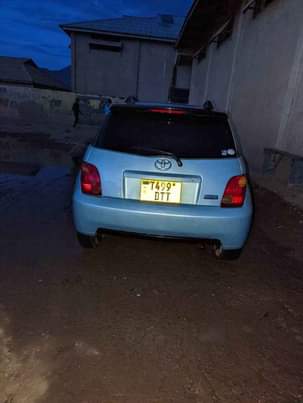 A picture of TOYOTA IST