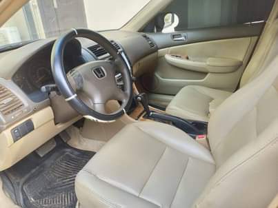 A picture of Honda Accord 04