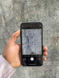 A picture of Iphone 11 Plain