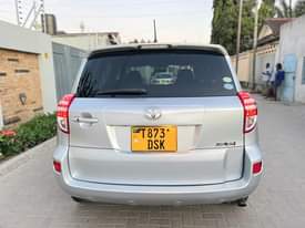 A picture of Toyota rav4
