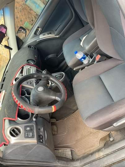 A picture of 2005 Toyota matrix ac gear and engine perfect condition Price