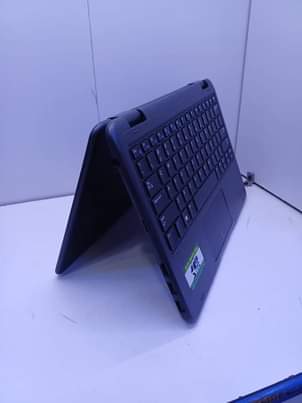 A picture of Dell latitude 3189