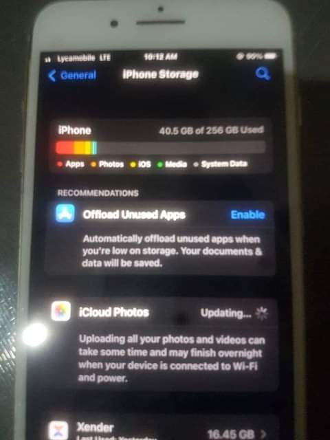A picture of Iphone 8 plus 256gb