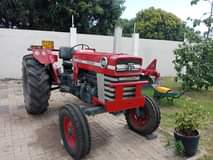 A picture of Tractor for sale