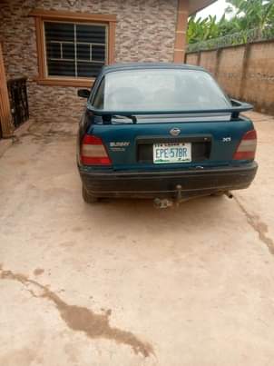 A picture of Nissan Sunny