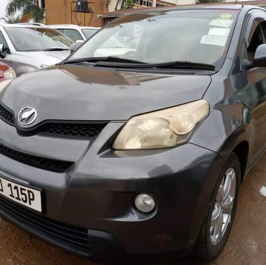 A picture of IST 2010 Fuel saving Black interior 0750147312 Call or wats