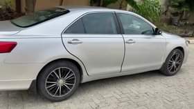 A picture of Clean Registered 2009 010 Toyota Camry with sweet alloy rims