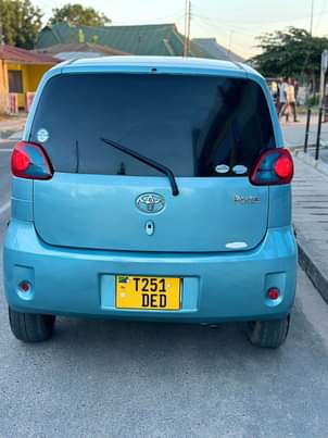 A picture of Toyota Porte inauzwa