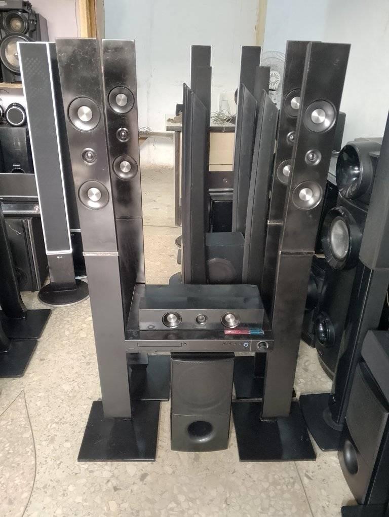 A picture of LG BLUETOOTH HOME THEATER