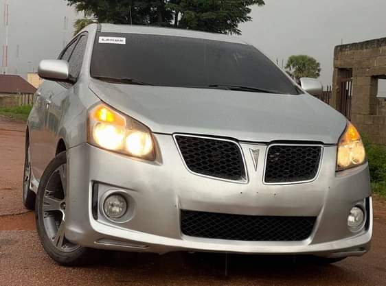 A picture of PONTIAC VIBE GT 2009 model price 3 700 000 price
