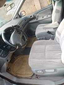 A picture of 2000 Toyota sienna packed for long pure firstbody untouched Engine
