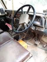 A picture of Defender 110 milion 5.9 Ipo Tanzania Kabreta inasumbua Petrol Manual