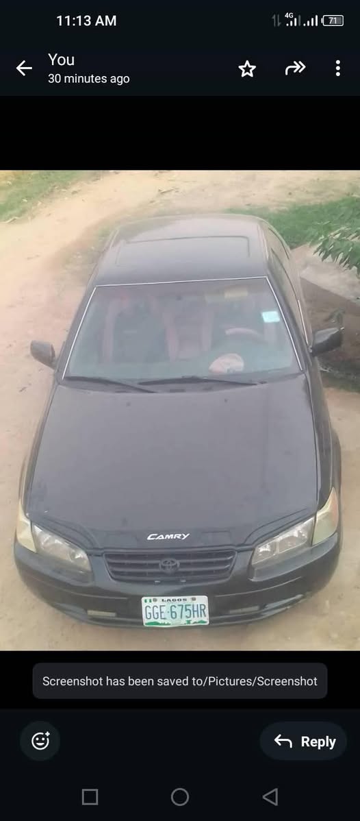 A picture of Toyota Camry v6
