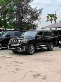 A picture of 2017 V6 Prado TLX