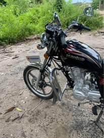 A picture of Haojue inauzwa namba E Ina mwezi mmoja Bei 2 350