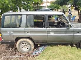 A picture of Land cruiser prado 2 ipo sokoni