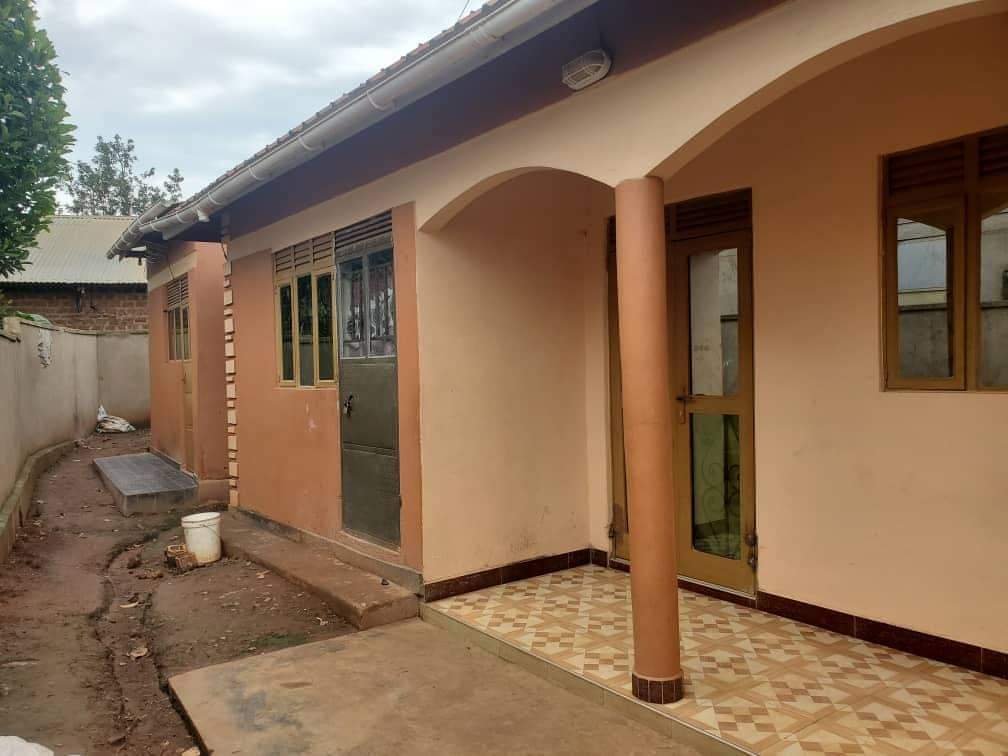houses kawanda