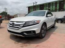 A picture of Foreign used 2013 Honda croustour Full option 8monly