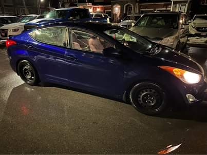 A picture of 2012 Hyundai Elantra
