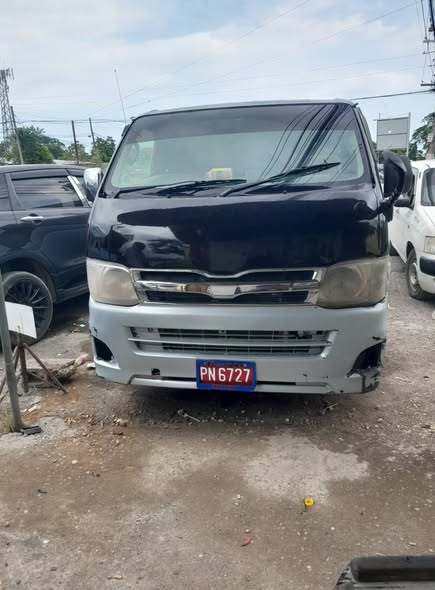 used toyota hiace