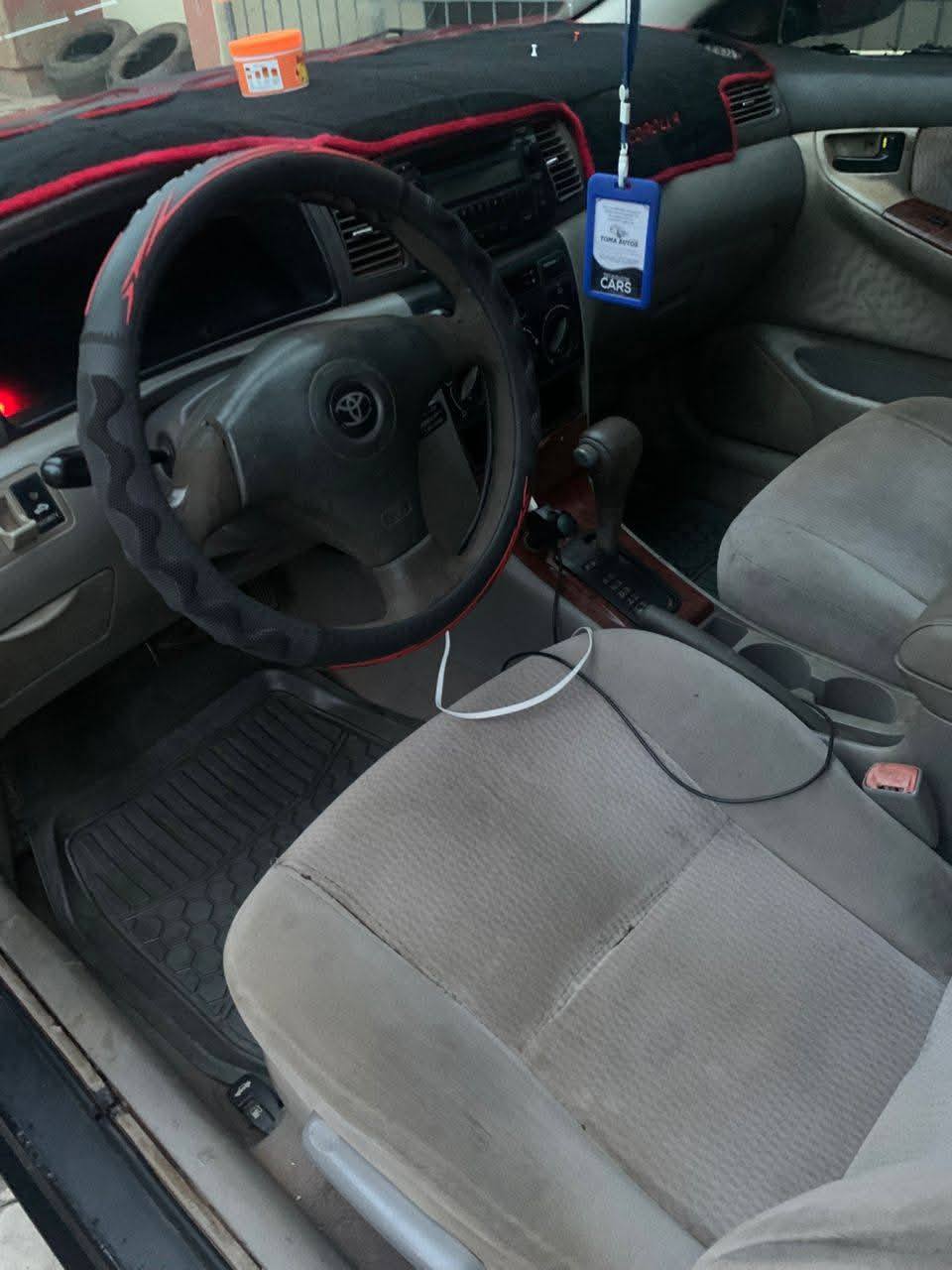 A picture of Toyota Corolla 06