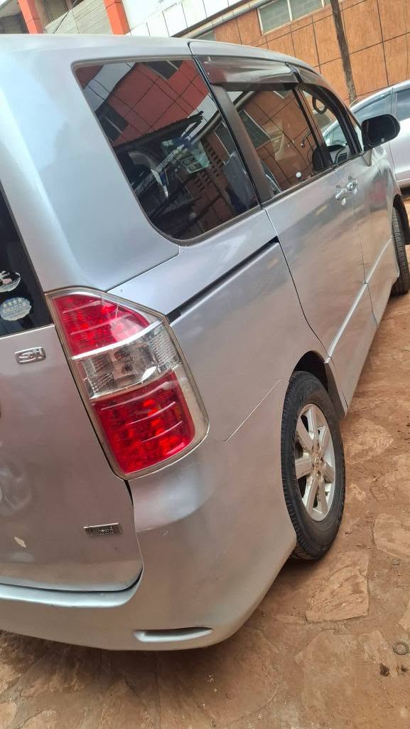 A picture of NOAH 25 5m call 0701488581 whatsapp 0701488581