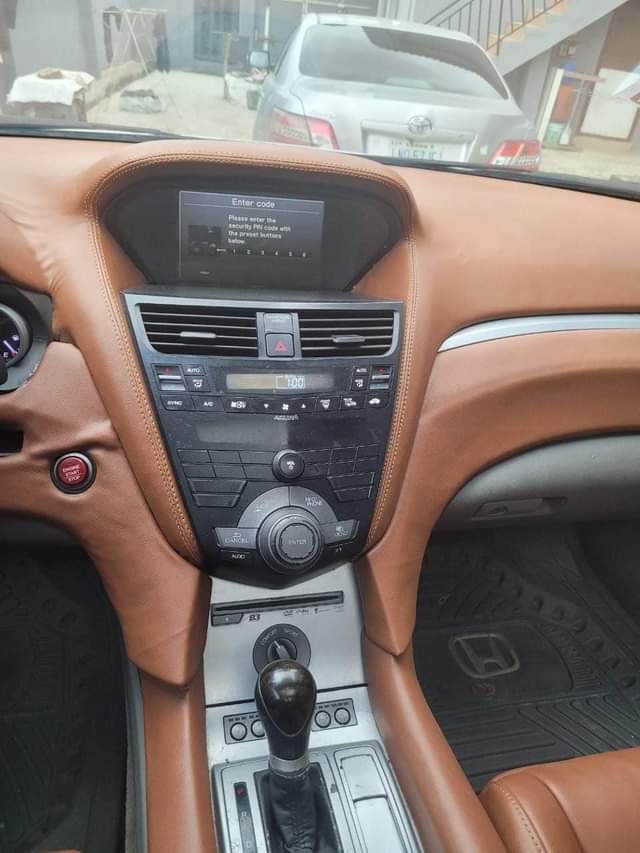 A picture of Acura ZDX 2011