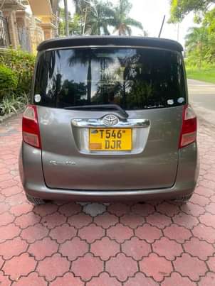 A picture of Toyota Ractiz namba DJR
