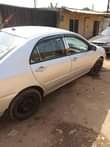 A picture of 2004 corolla
