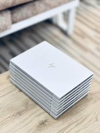 A picture of HP ELITEBOOK 840 G5 G6 BEI 700 000 HP ELITEBOOK