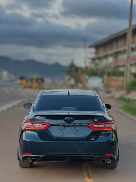 A picture of Toyota Camry XSE