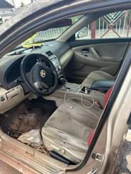A picture of Dealers deal 2008 camry with untempered engine and gearbox 4plug