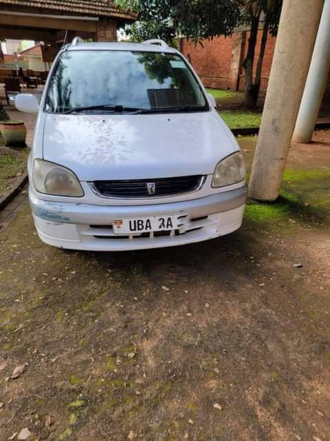 used toyota raum